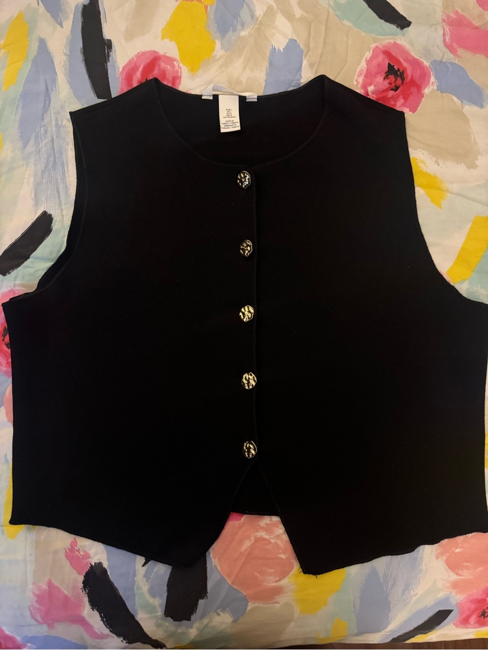 H&M Black Button-Front Sleeveless Knit Vest